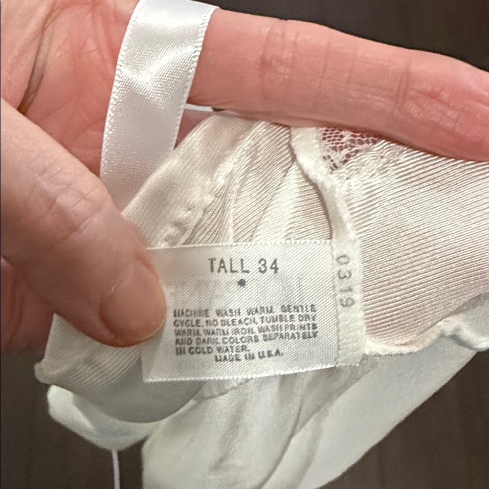 Lorraine white womens slip. 34 Tall - Picture 8 of 8